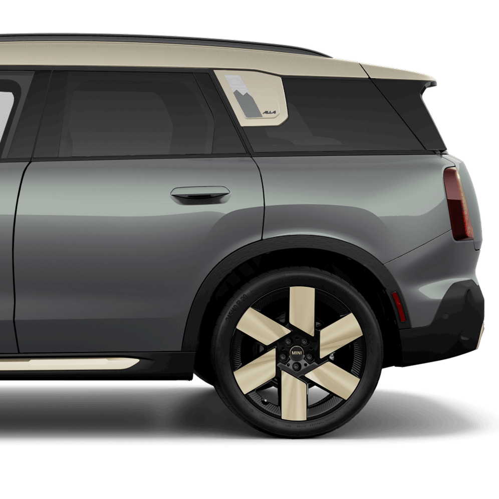 Side view of the rear half of a MINI Countryman SE ALL.